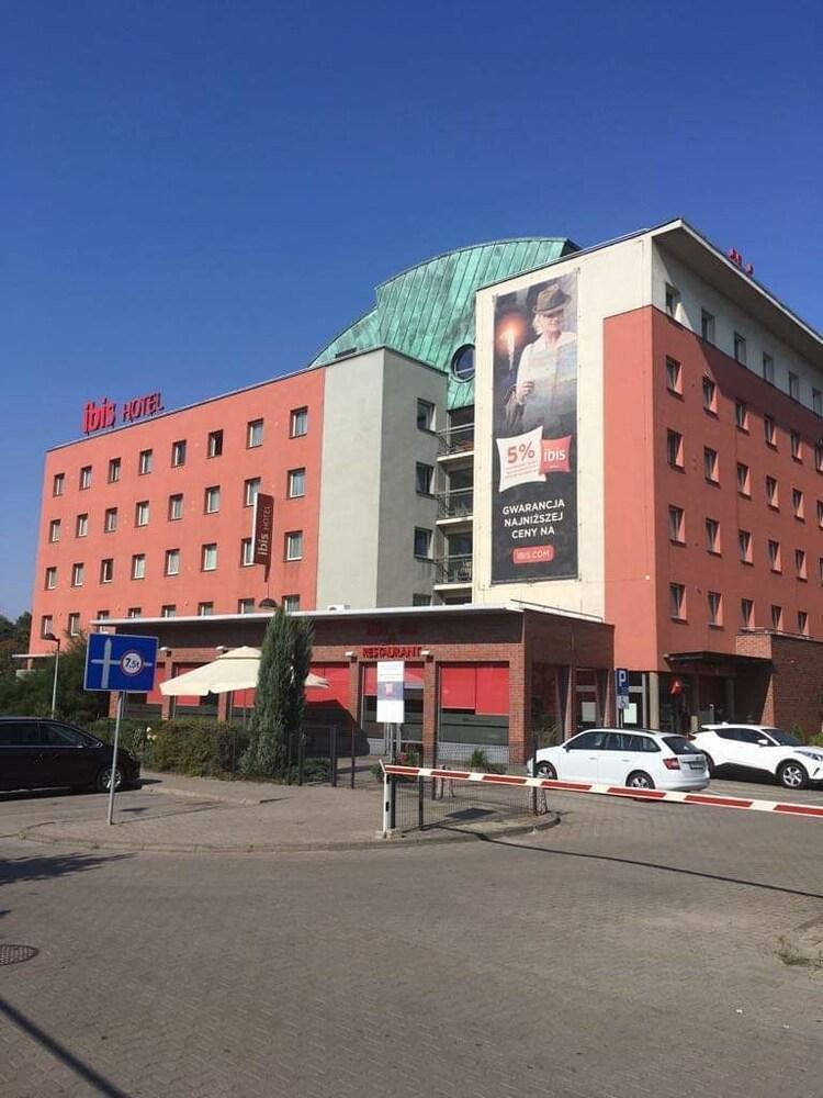 Ibis Katowice - Zabrze Ξενοδοχείο Εξωτερικό φωτογραφία