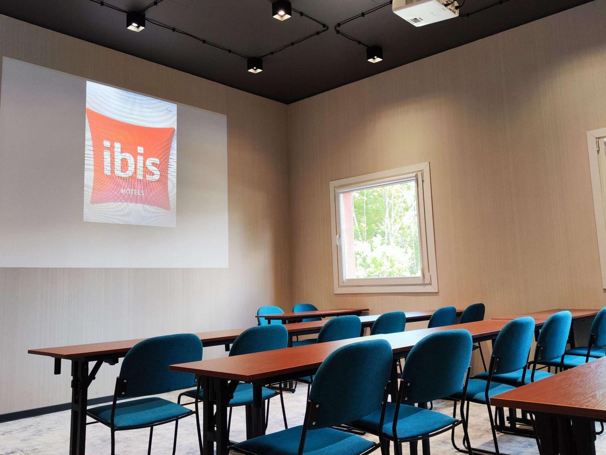 Ibis Katowice - Zabrze Ξενοδοχείο Εξωτερικό φωτογραφία