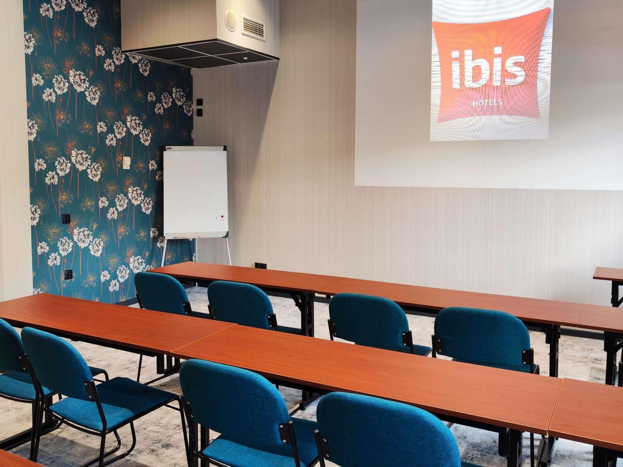Ibis Katowice - Zabrze Ξενοδοχείο Εξωτερικό φωτογραφία